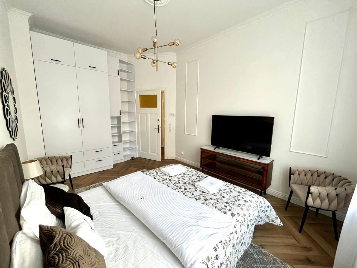 Agapella Apartamenty- Apartament Fiszera 500M From The Beach, Free Parking Sopot Luaran gambar