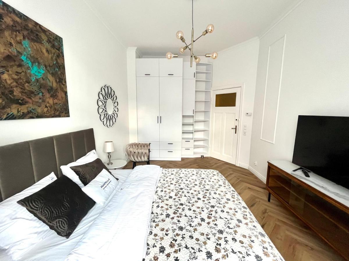 Agapella Apartamenty- Apartament Fiszera 500M From The Beach, Free Parking Sopot Luaran gambar